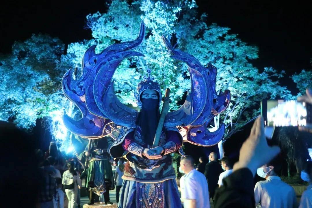 洞穴陷阱逃生
